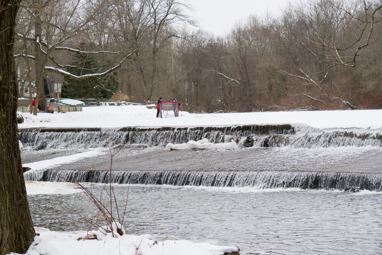 Thompson Dam, Ambler